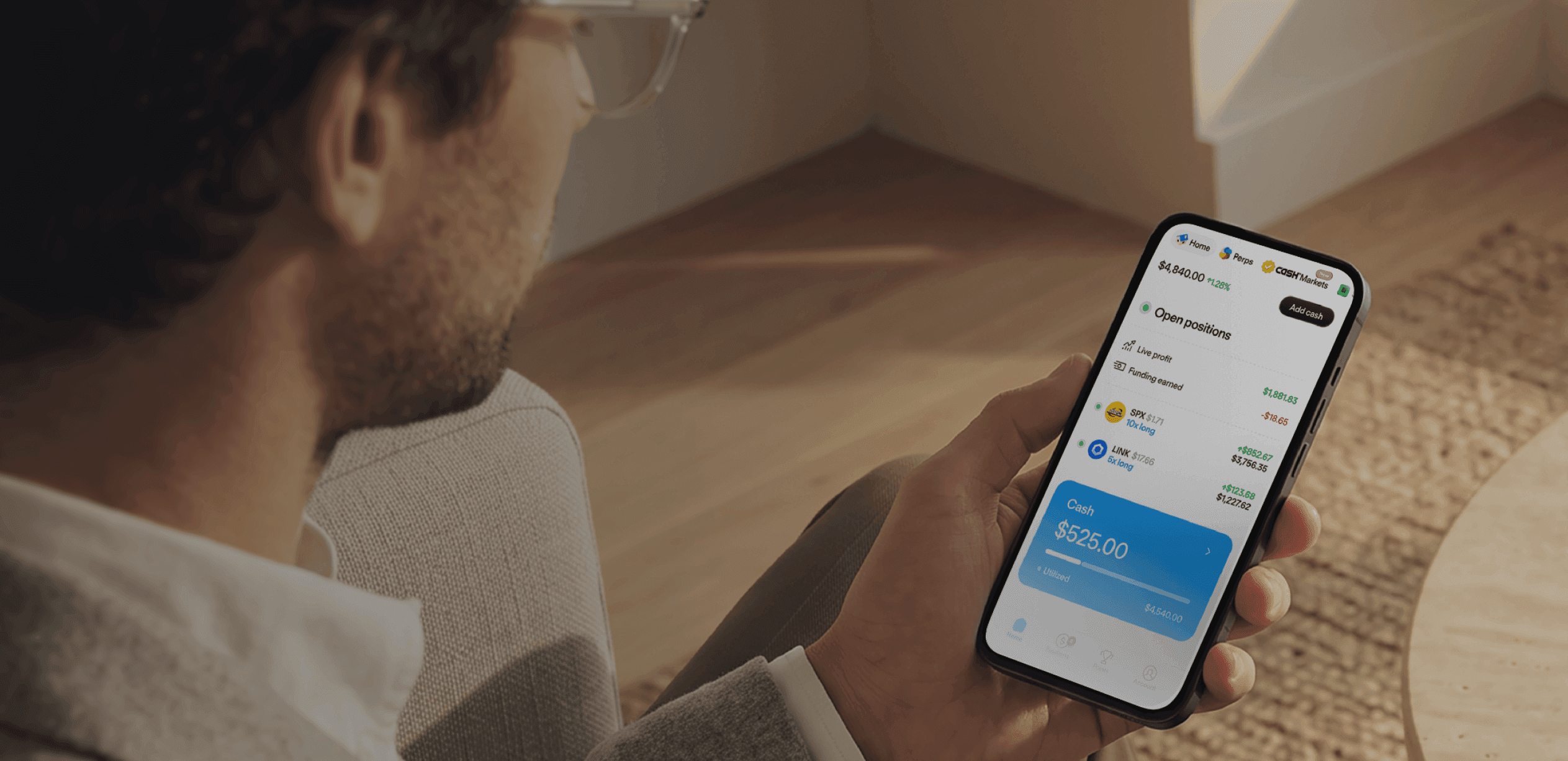 Trader with Dreamcash app